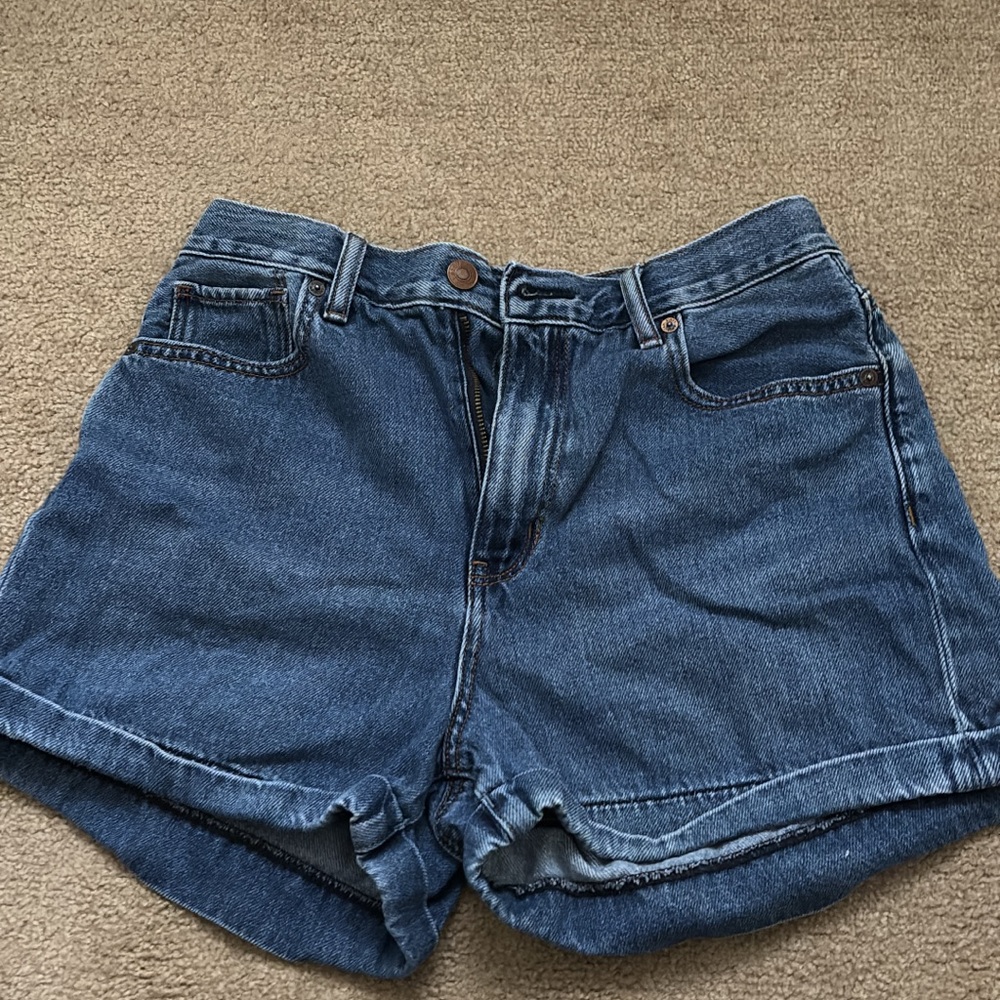 AE SHORTS